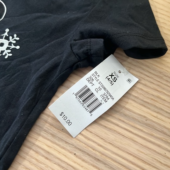 NWT Disney "Making Spirits Bright" Minnie Mouse Xmas Black Short Sleeve Tee - Picture 3 of 5